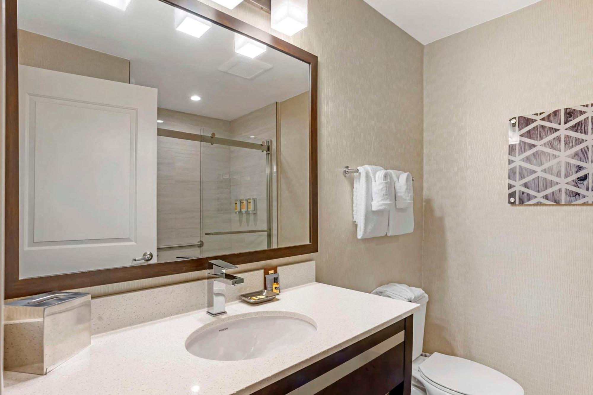 Best Western Plus Philadelphia-Pennsauken Hotel Cherry Hills Village Eksteriør billede